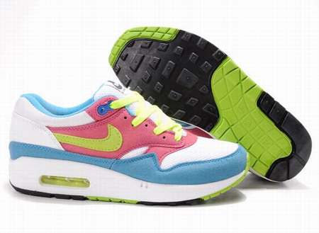 nike-air-max-bordeaux-pas-cher,air-max-noir-et-rose-femme,air-max-pas-cher-en-chine