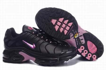 nike-air-max-tn,tn-nike-pas-cher-2012,nike-requin-noire