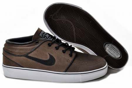 nike-baskets-dunk-sky-hi-vntg-femme,nike-dunk-talon-chine,nike-dunk-high-pas-cher-femme