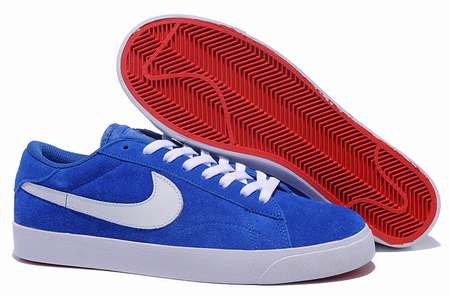 nike-blazer-femme-grise,nike-blazer-homme-pas-cher-bleu,chaussure-nike-blazer-mid-femme