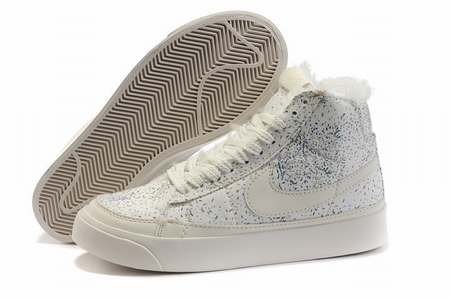 nike-blazer-femme-grise-cuir,nike-blazer-77,nike-blazer-vintage-rouge-prix