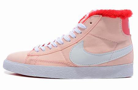 nike-blazer-femme-toulouse,nike-blazer-noir-et-rose,nike-blazer-homme-cuir-noir