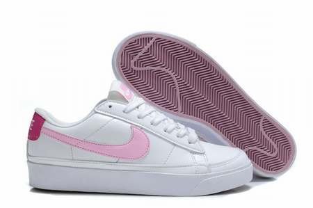 nike-blazer-high-rose,nike-blazer-high-vintage-nd-pas-cher,nike-blazer-high-rainbow