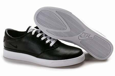 nike-blazer-noir-et-blanche-cuir,nike-blazer-mid-suede-vintage-femme,basket-nike-blazer-noir-homme