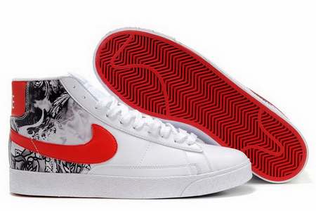 nike-blazer-violet-et-jaune,nike-blazer-mid-vintage-gris-femme,nike-blazer-vintage-en-promo