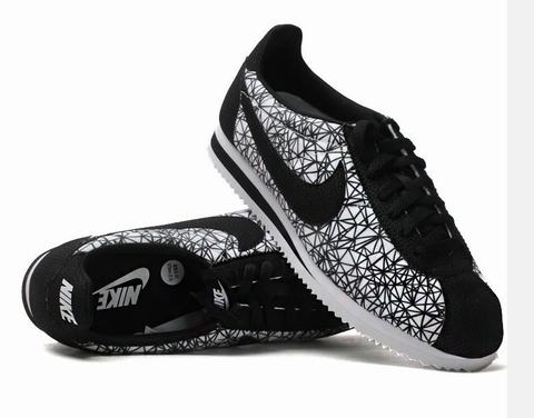 nike-cortez-bleu-femme,nike-cortez-bleu-blanc-rouge,acheter-nike-cortez-pas-cher