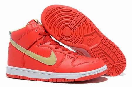 nike-dunk-high-pas-cher-homme,chaussure-nike-dunk-a-talon-femme,nike-dunk-sky-high-femme