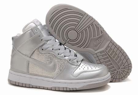 nike-dunk-talon-low,chaussures-nike-dunk-sb-talons-femme,nike-dunk-sky-high-noir-pas-cher
