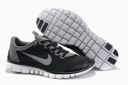 nike-free-run-2-noir-et-rose-pas-cher,nike-free-run-5