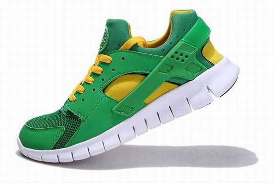 nike-huarache-pas-cher-junior,nike-huarache-Elite-II,nike-huarache-gazon