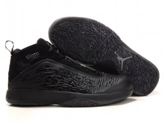 nike-jordan-2014,air-jordan-femme-blanche,jordan-rose-et-noir-femme-foot-locker