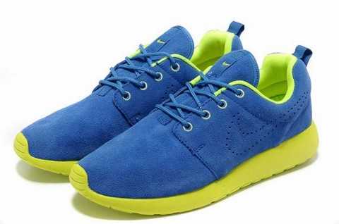 nike-roshe-run-olive-noir,nike-roshe-run-homme-zalando,nike-roshe-run-noir-et-blanc-homme