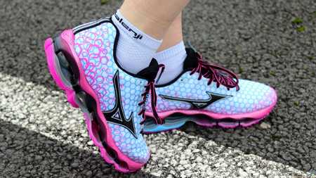 nike-run-app-heart-rate-monitor,chaussures-adidas-run-smart,nike-free-run-ice-blue