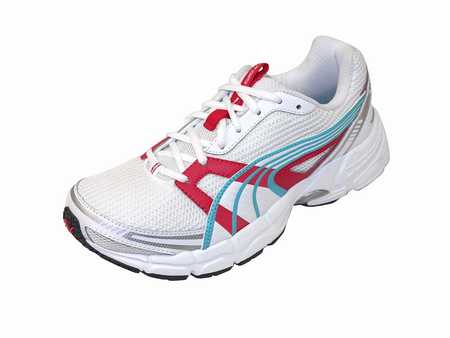 nike-run-bangkok-2015,chaussures-running-forme-du-pied,nike-roshe-run-gamma-green