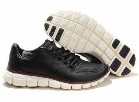 nike-run-woven,basket-running-rose-fluo,basket-running-homme-universel