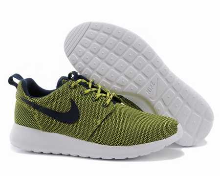 nike-running-pas-cher-rose,chaussure-running-intensif,nike-run-santa-monica
