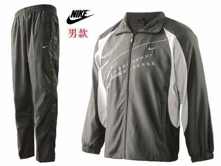 nike-survetement-porto,Homme-Survetement-nike-vintage,survetement-nike-blanc-et-or-le-pantalon