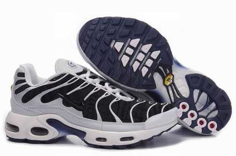 nike-tn-pas-cher-2014,tn-requin-homme-noir,tn-femme-pas-cher