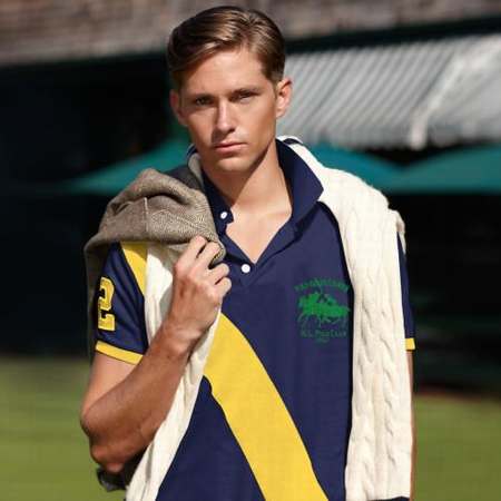 polo-Ralph-lauren-noir-homme-pas-cher,tee-shirt-de-marque-col-v,polo-Ralph-lauren-leboncoin