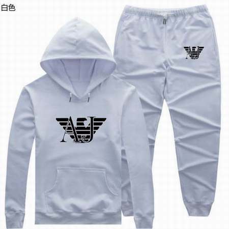 prix-d'un-survetement-Armani-ea7,survetement-Armani-ea7-homme-Armani-ea7-Armani-ea7,survetement-Armanineuf-collection