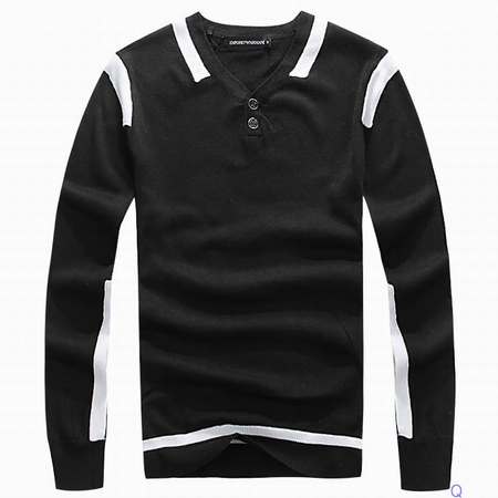 pull-Armani-col-v-nouvelle-collection,Armani-homme-pas-cher,pull-sans-manche-blanc-homme