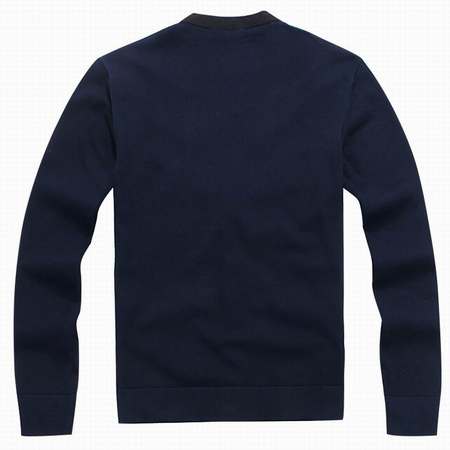pull-Armani-gris,pull-Armani-homme-col-v-collection,achat-pull-homme-de-marque