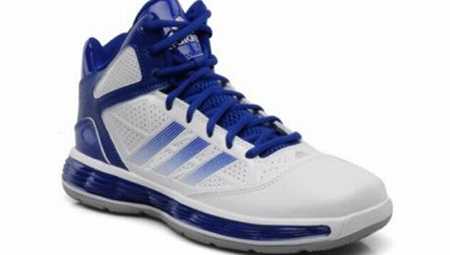 site-de-chaussures-de-sport-pas-cher,go-sport-chaussure-futsal,chaussure-de-sport-adapté