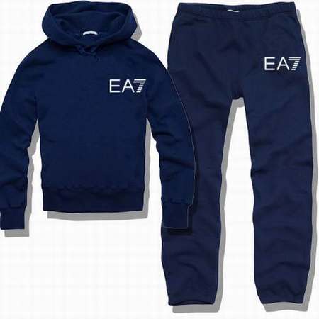 survetement-Armani-ea7-Femme-Discount,survetement-homme-3xl,survetement-Armani-ea7--junior