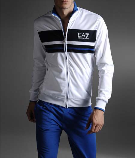 survetement-Armani-ea7-allemagne-football,survetement-homme-boss,survette-Armani-ea7-intersport