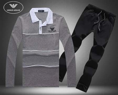 survetement-Armani-ea7-avec-capuche,survetement-Armani-ea7--psg-homme,survetement-Armani-ea7-argentine-pas-cher