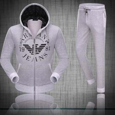 survetement-Armani-ea7-cuir-noir,survetement-Armani-ea7-ac-milan-blanc,survette-Armani-ea7-collection-2012