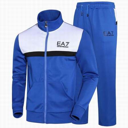 survetement-Armani-ea7-de-football,jogging-Armani-jeans,survetement-football-homme
