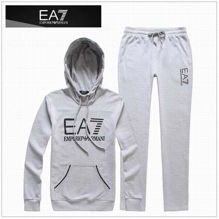 survetement-Armani-ea7-jordan,acheter-jogging-Armani-ea7-pas-cher,bas-de-survetement-homme-blanc
