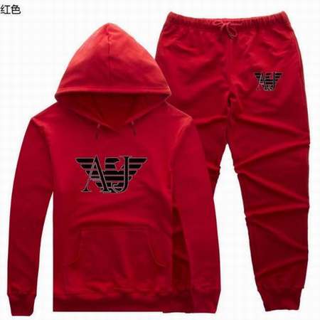 survetement-Armanidecathlon,jogging-achat-homme,survetement-Armani-ea7--adulte