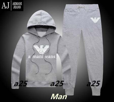 survetement-Armanipour-homme-pas-cher,jogging-Armani-en-coton,survetement-Armanipas-cher-pour-homme
