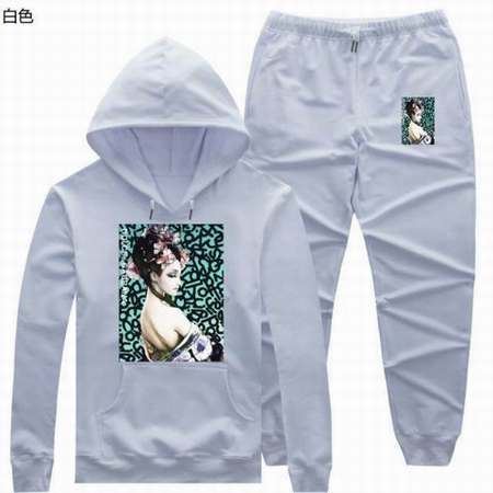 survetement-Dolce-Gabbana-de-marque-a-bas-prix,jogging-Dolce-Gabbana-14-ans,survetement-Dolce-Gabbana-original-noir-rouge