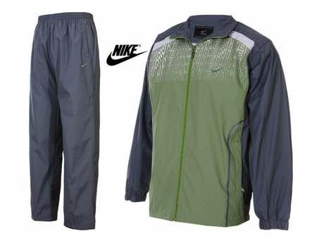 survetement-Nike-a-plaque,fila-survetement-zorlia-homme,nike-survetement-nike