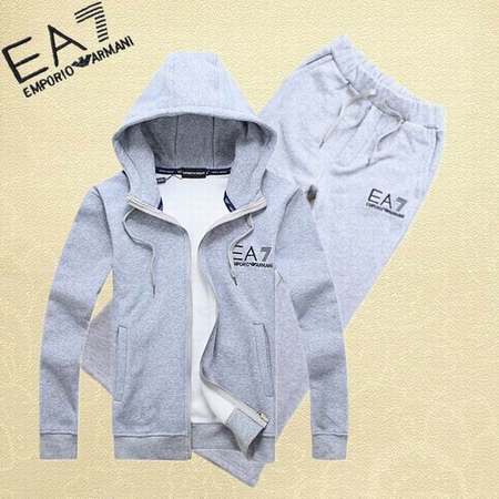 survetement-a-capuche-homme,survetement-de-marque-pas-cher-homme,Armani-ea7--survetement-usa