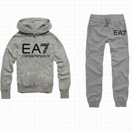 survetement-a-floquer,survetement-Armani-ea7-pour-enfants,prix-survetement-Armani-ea7