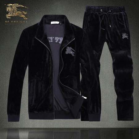 survetement-burberry-blanc-avec-capuche,burberry-survetement-pas-cher,M