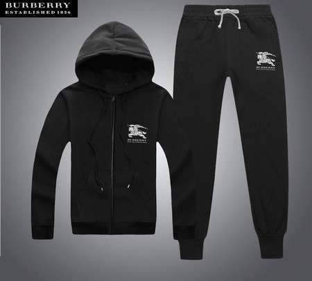 survetement-burberry-femme-solde,survetement-femme-burberry-polyester,prix-survetement-lotto-homme