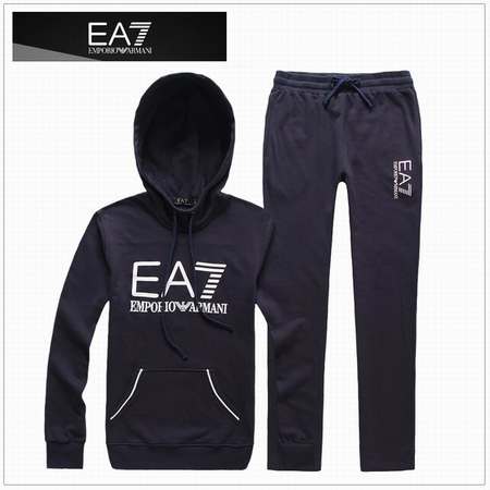 survetement-fc-barcelone-homme,survetement-Armanipas-cher-homme,jogging-Armani-imitation