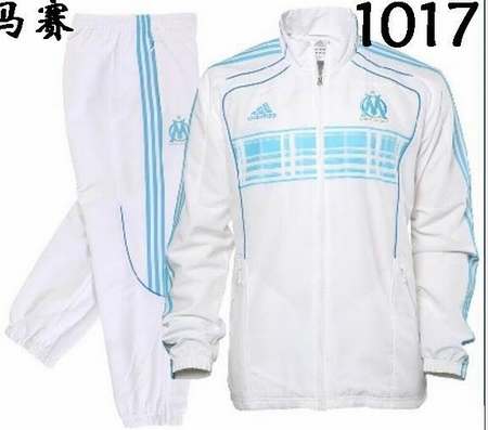 survetement-femme-Adidas-rouge,vente-survetement-Adidas-d-occasion,survetement-Adidas--classic