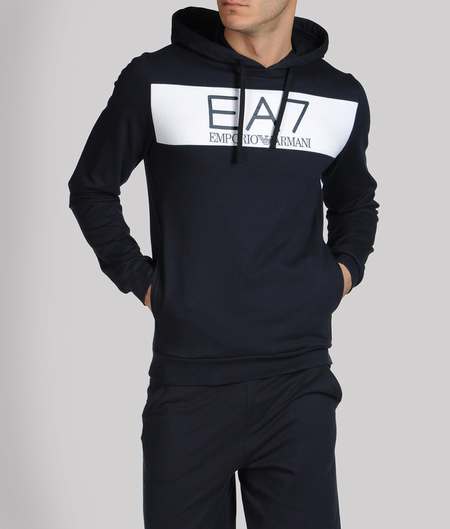 survetement-femme-Armani-ea7-rue-du-commerce,jogging-Armani-ea7-lot,survetement-Armani-ea7-uruguay
