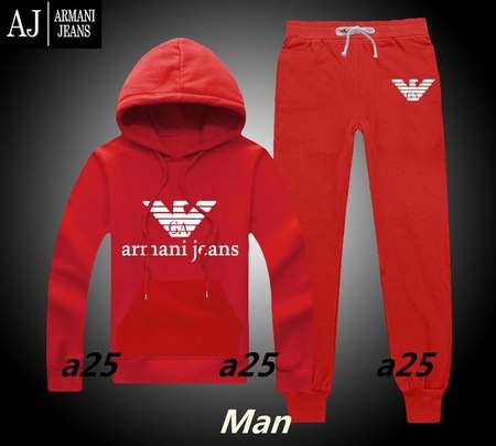 survetement-femme-de-marque,magasin-de-vetement-adidas-en-ligne,jogging-Armani-luxe