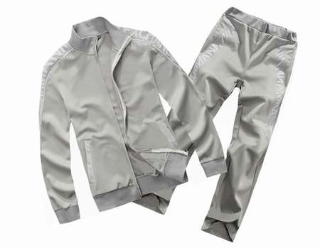 survetement-marshall-homme-pas-cher,jogging-Armani-molleton,dernier-survetement-Armani-ea7-pour-femme