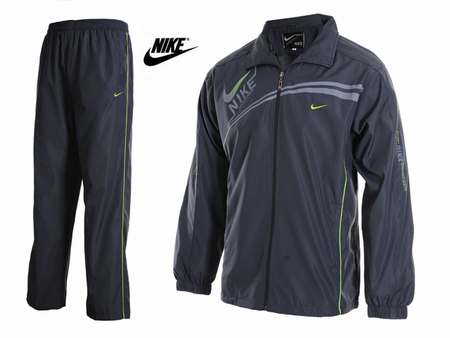 survetement-nike-noir-et-or-superstar,survetement-nike-bleu-chile-62,survetement-nike-superstar-noir