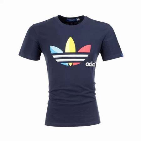 t-shirt-Adidas-noir-col-blanc,polo-Adidas-classique,polo-vert-manche-longue