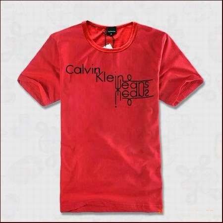 t-shirt-homme-pas-cher-de-marque,tee-shirt-Calvin-Klein-destockage,Calvin-Klein-polo-tops