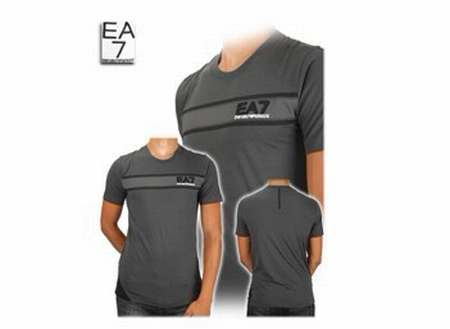 t-shirt-manche-court-femme-de-marque,t-shirt-Armani-manches-longues-en-promo,t-shirt-manche-longue-col-v-noir